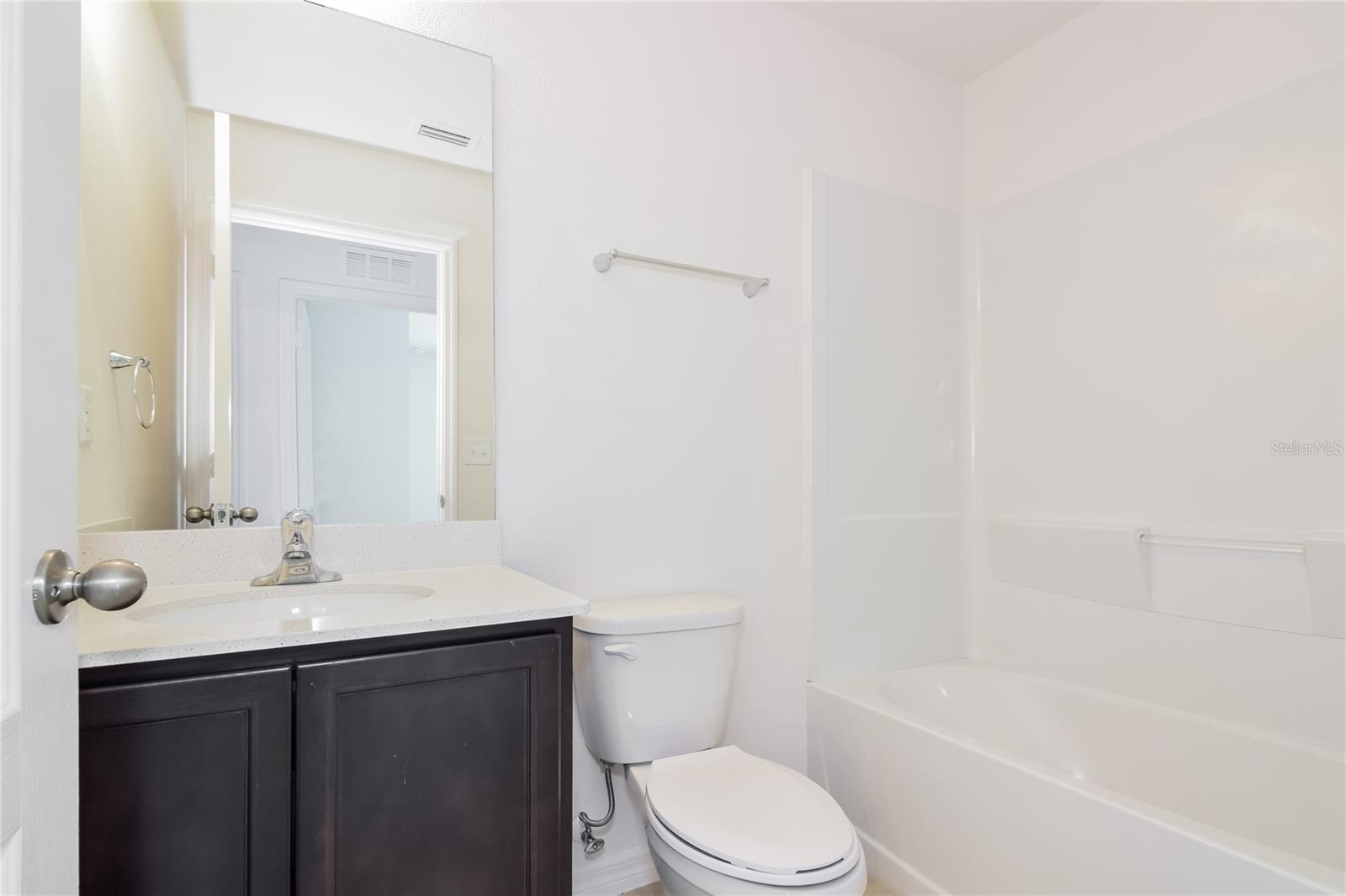 Image 13 of 16 For 8512 Silverbell Loop