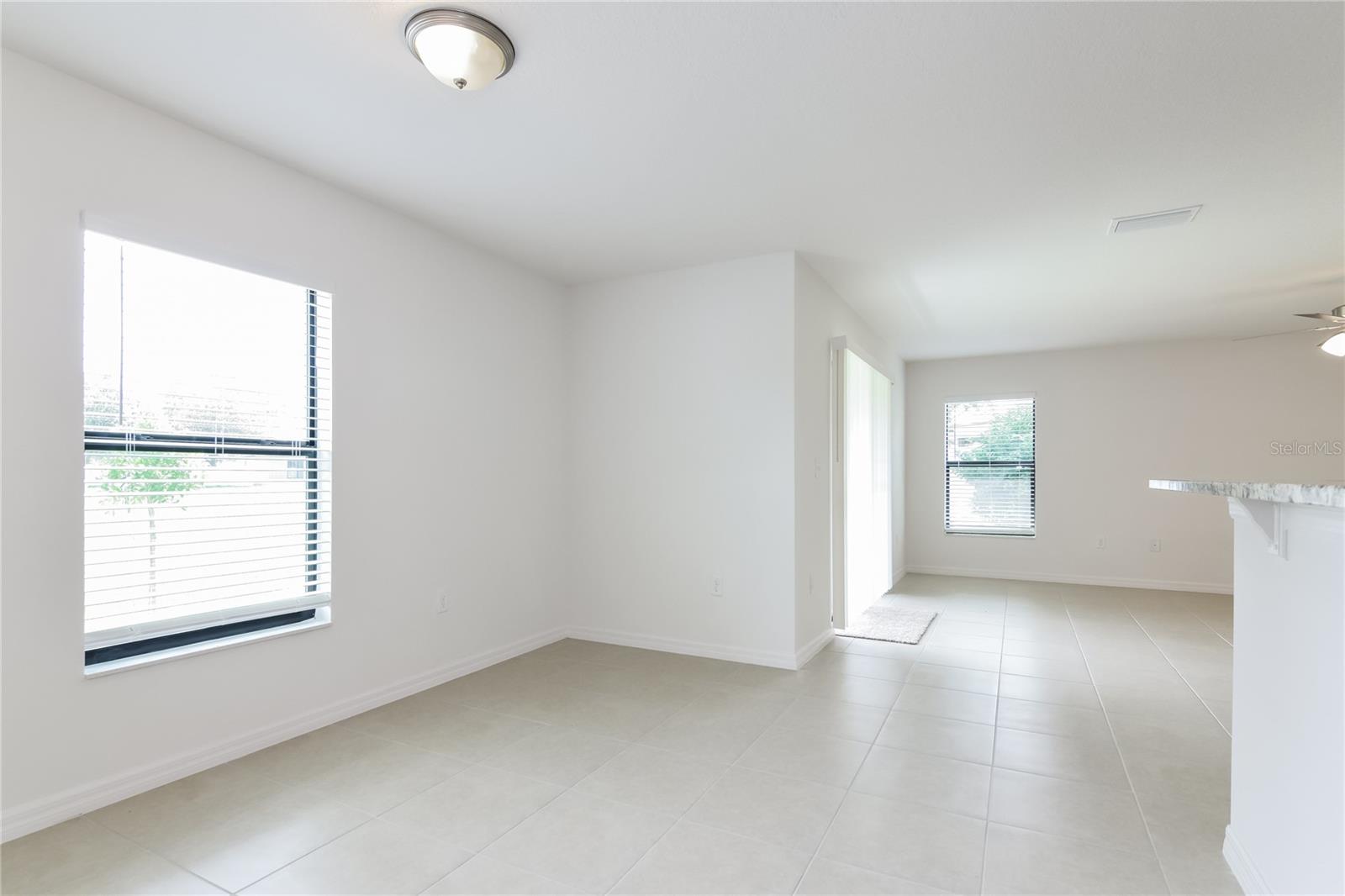 Image 4 of 16 For 8512 Silverbell Loop