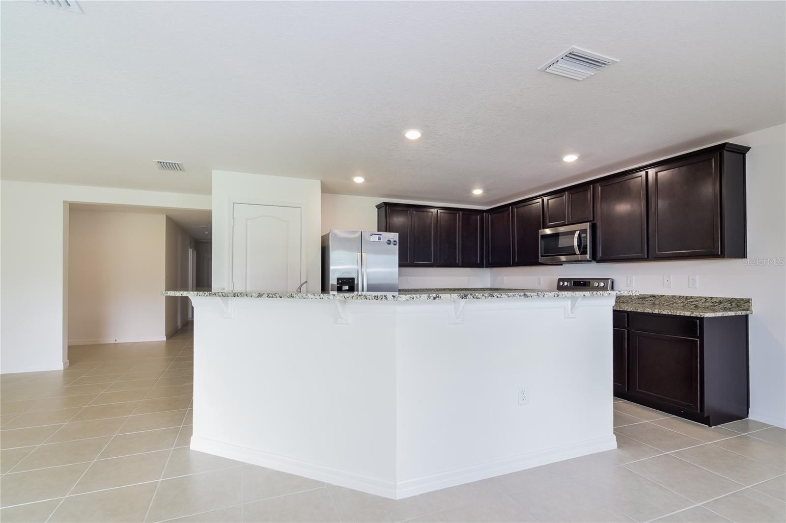 Image 7 of 16 For 8512 Silverbell Loop