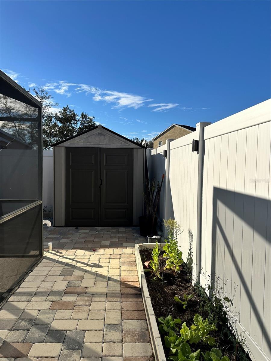 Image 10 of 31 For 1838 Royal Ridge Drive