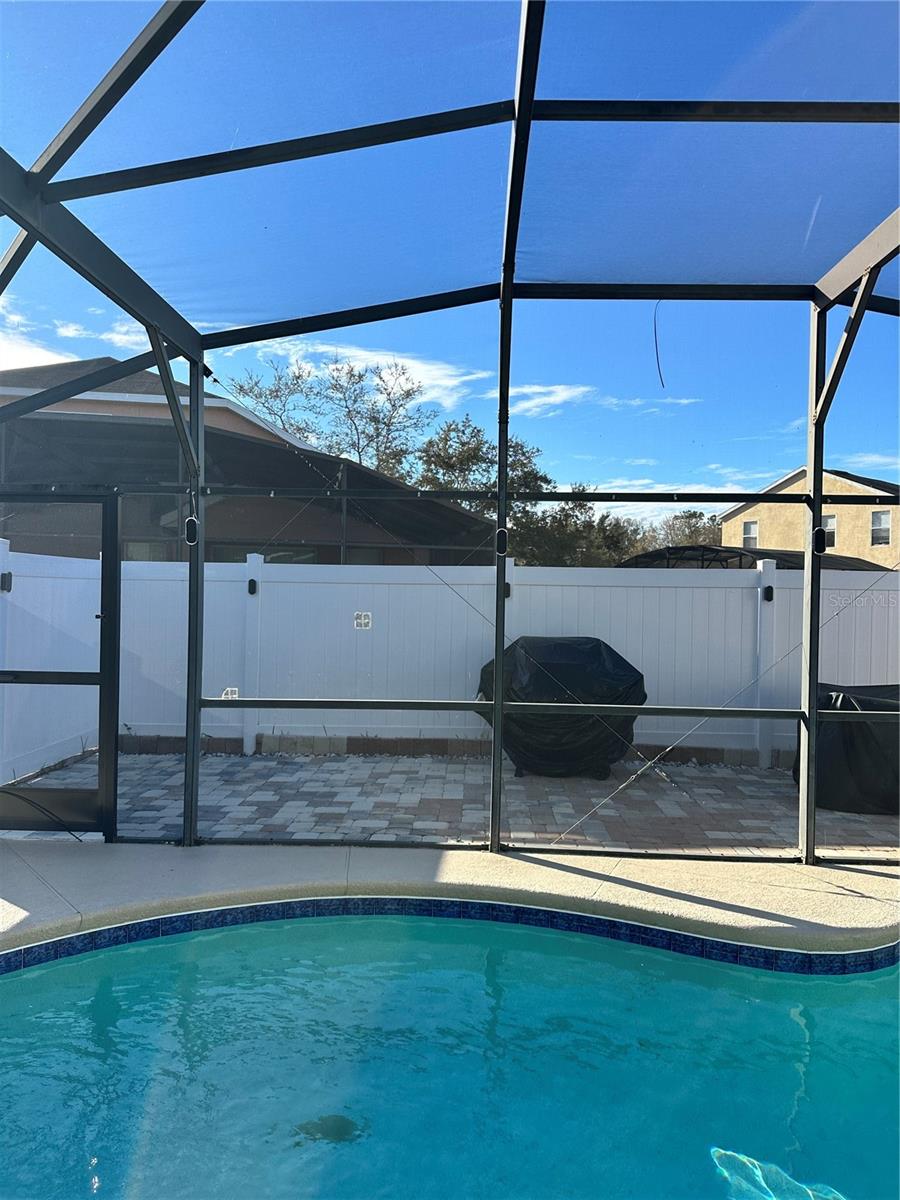 Image 9 of 31 For 1838 Royal Ridge Drive