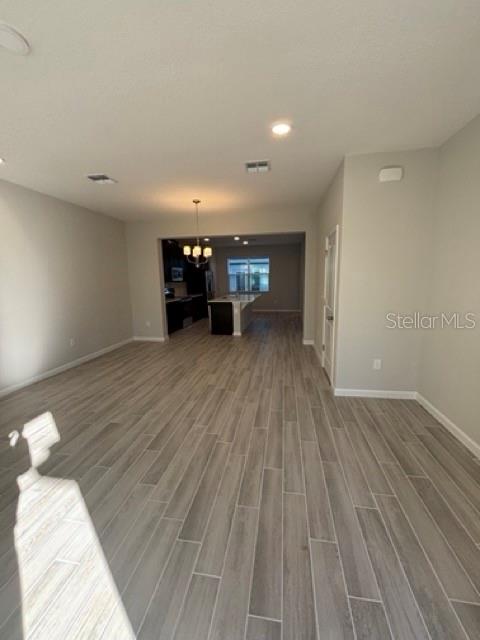 Image 4 of 26 For 15487 Bay Bridge Street