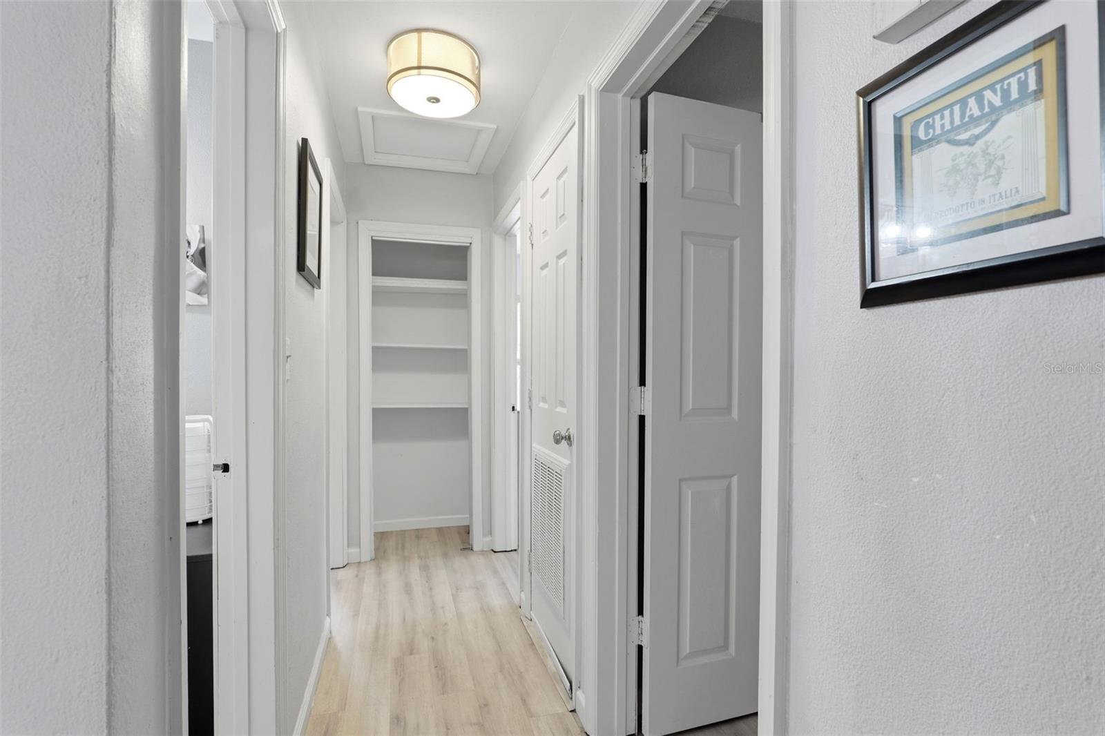 Image 23 of 24 For 518 Wisteria Drive