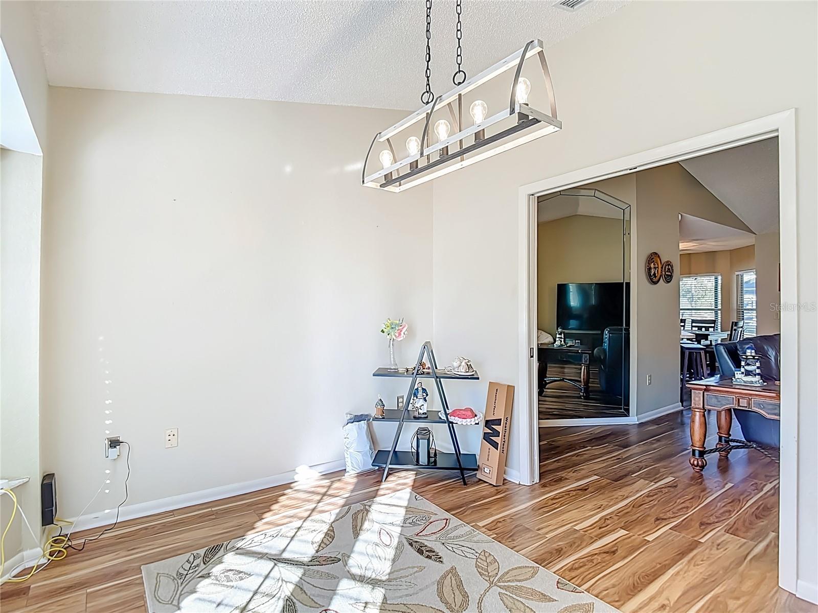 Image 18 of 37 For 9241 Angora Street