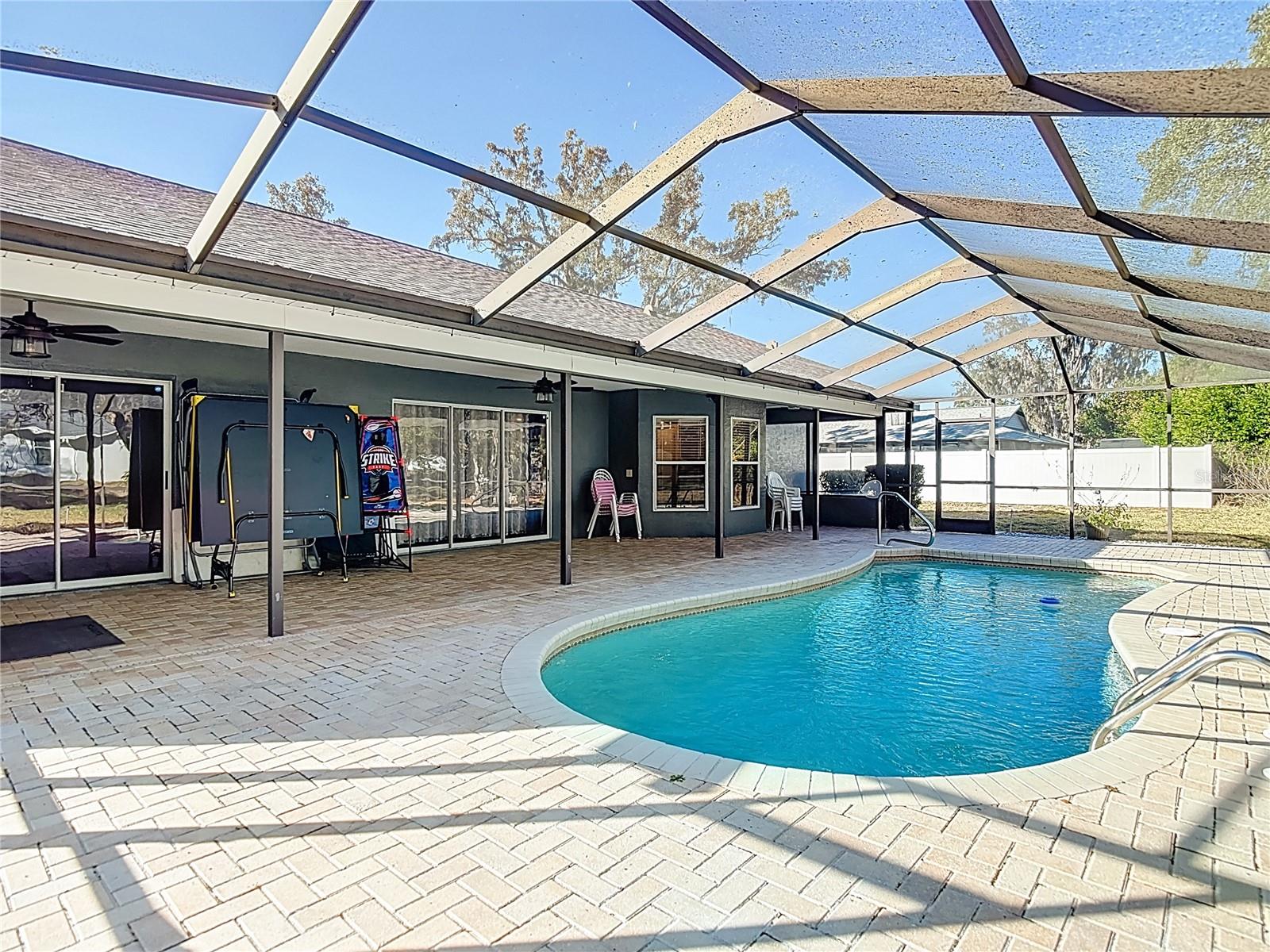 Image 4 of 37 For 9241 Angora Street