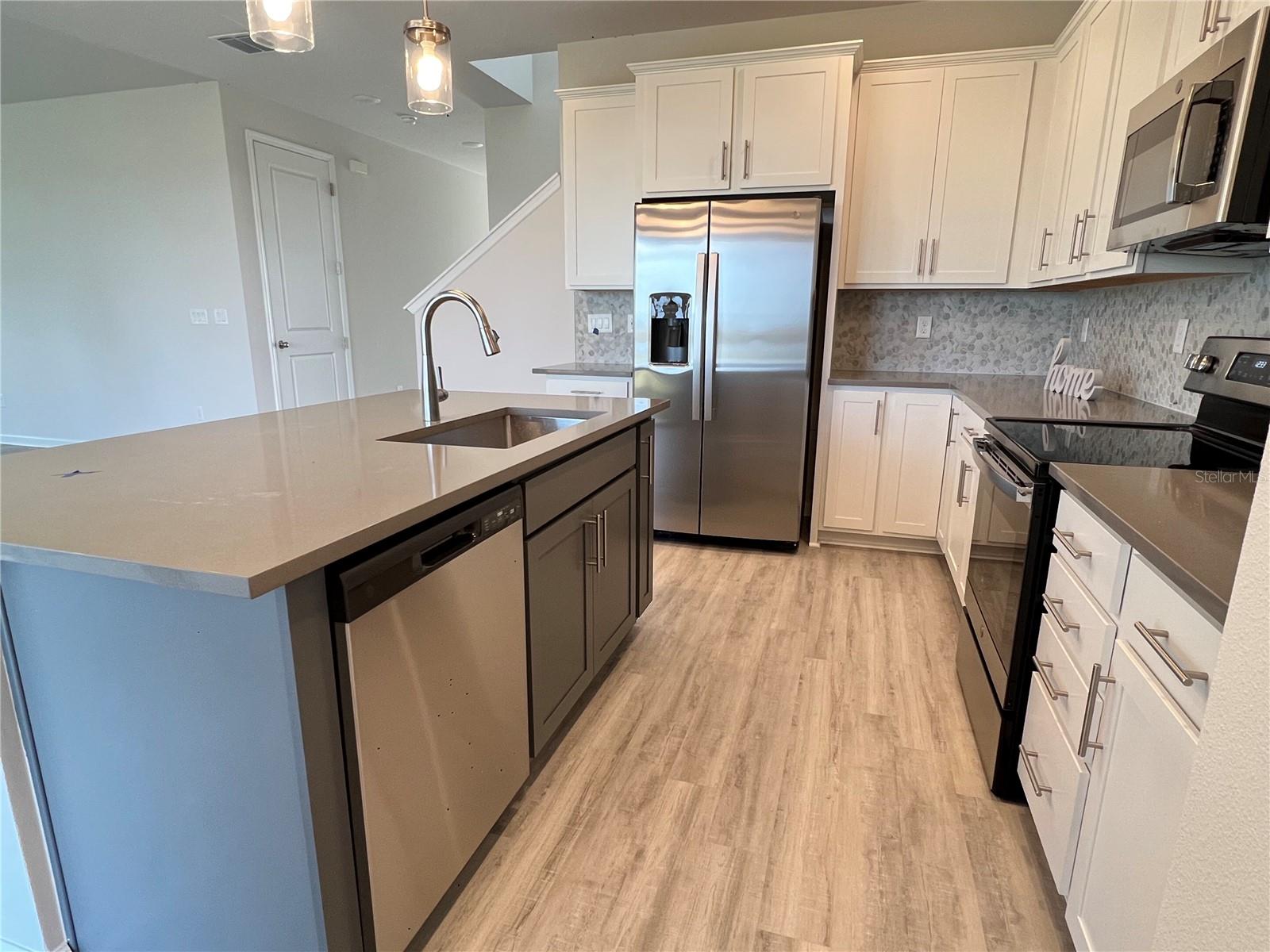 Image 5 of 12 For 1024 Griffon Avenue