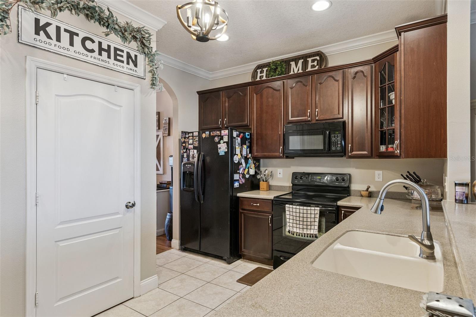 Image 6 of 21 For 34440 Tuscany Avenue