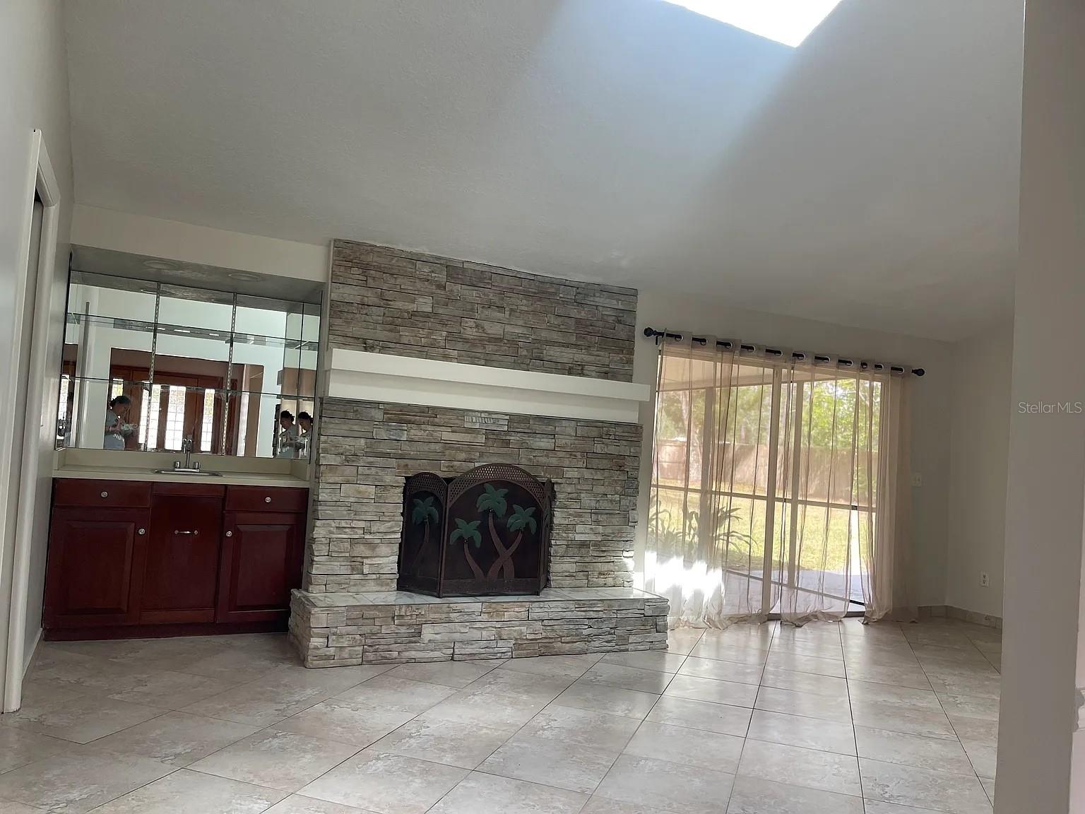 Image 2 of 13 For 305 Sweetwater Creek Drive