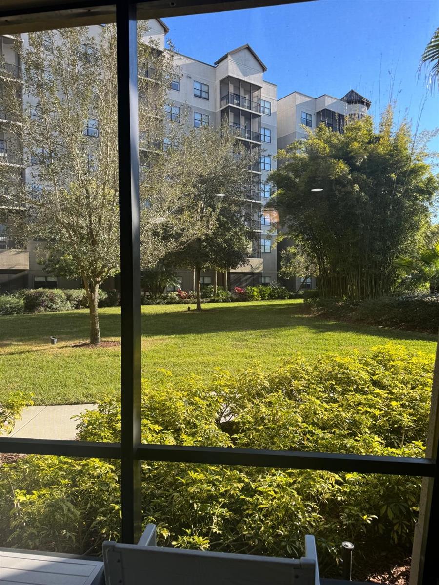 Image 11 of 40 For 14501 Grove Resort Avenue 3135