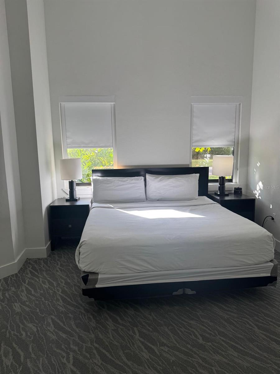 Image 12 of 40 For 14501 Grove Resort Avenue 3135