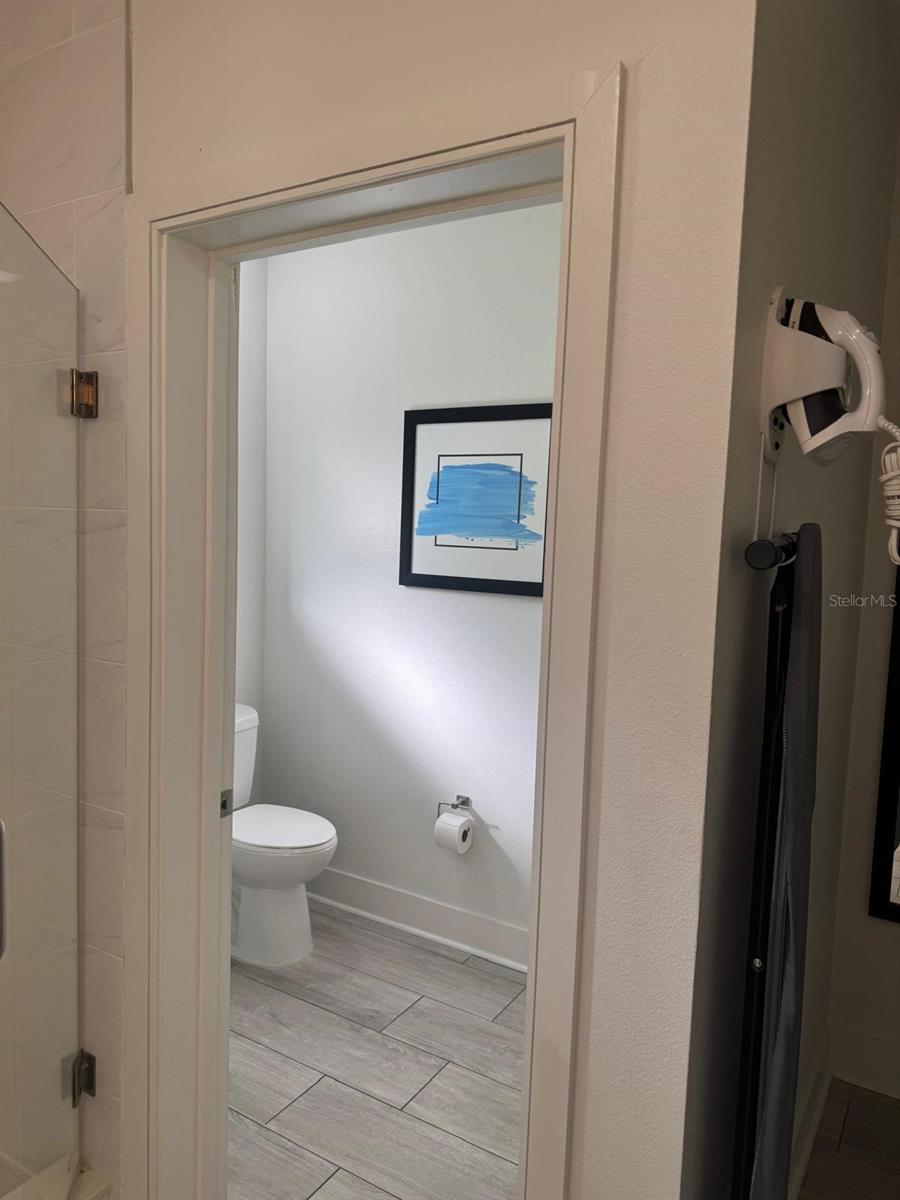 Image 19 of 40 For 14501 Grove Resort Avenue 3135