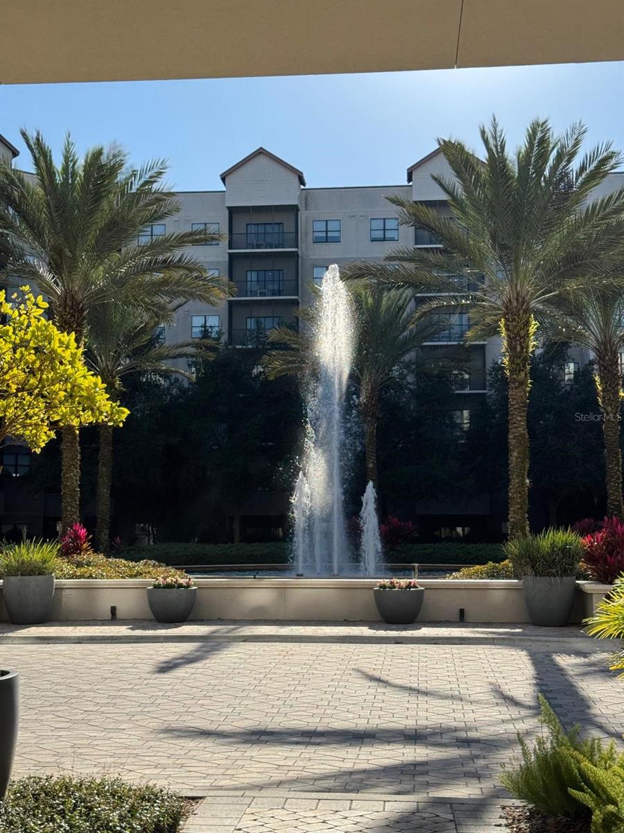 Image 31 of 40 For 14501 Grove Resort Avenue 3135