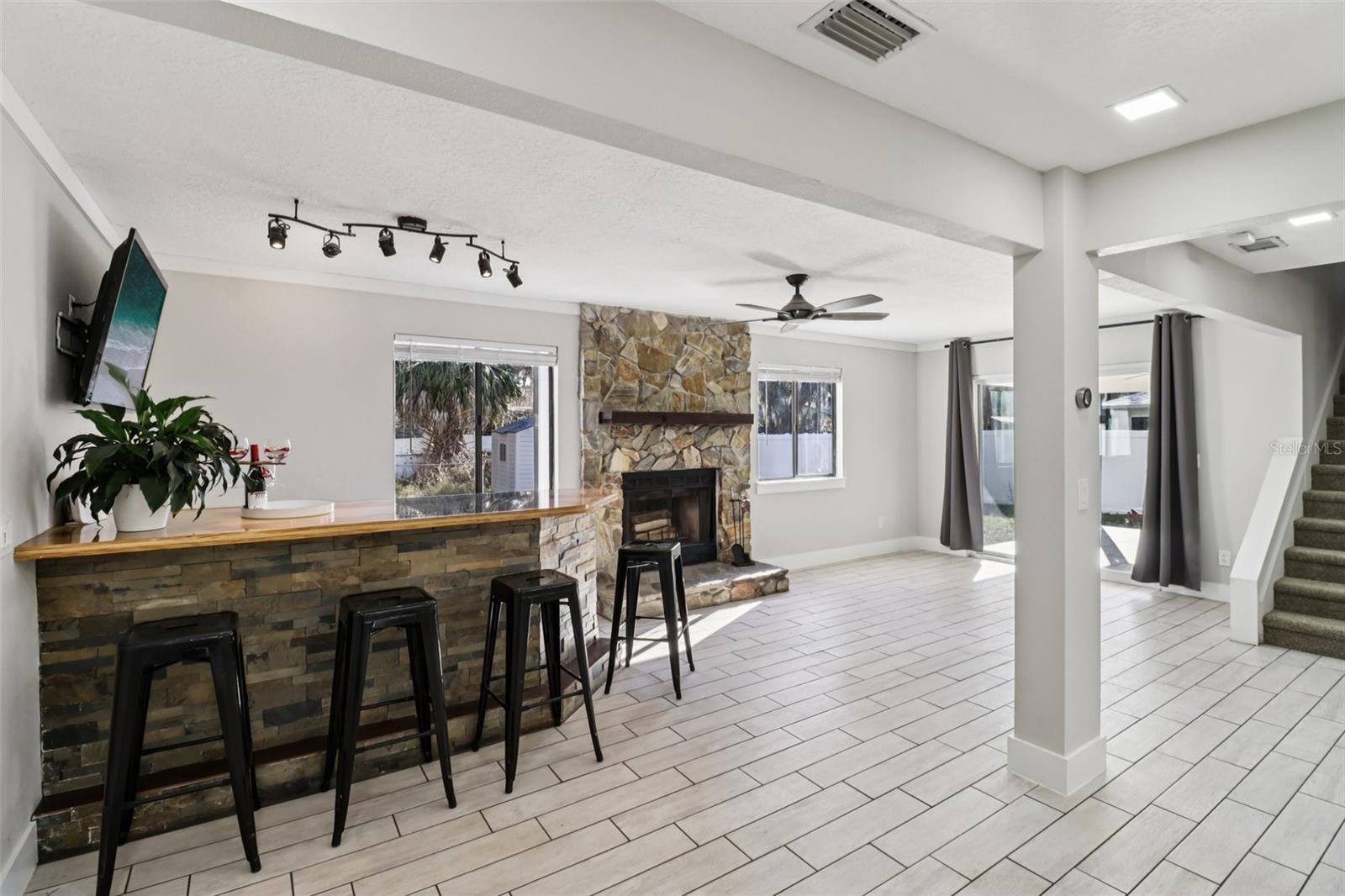 Image 10 of 53 For 2309 Kumquat Drive