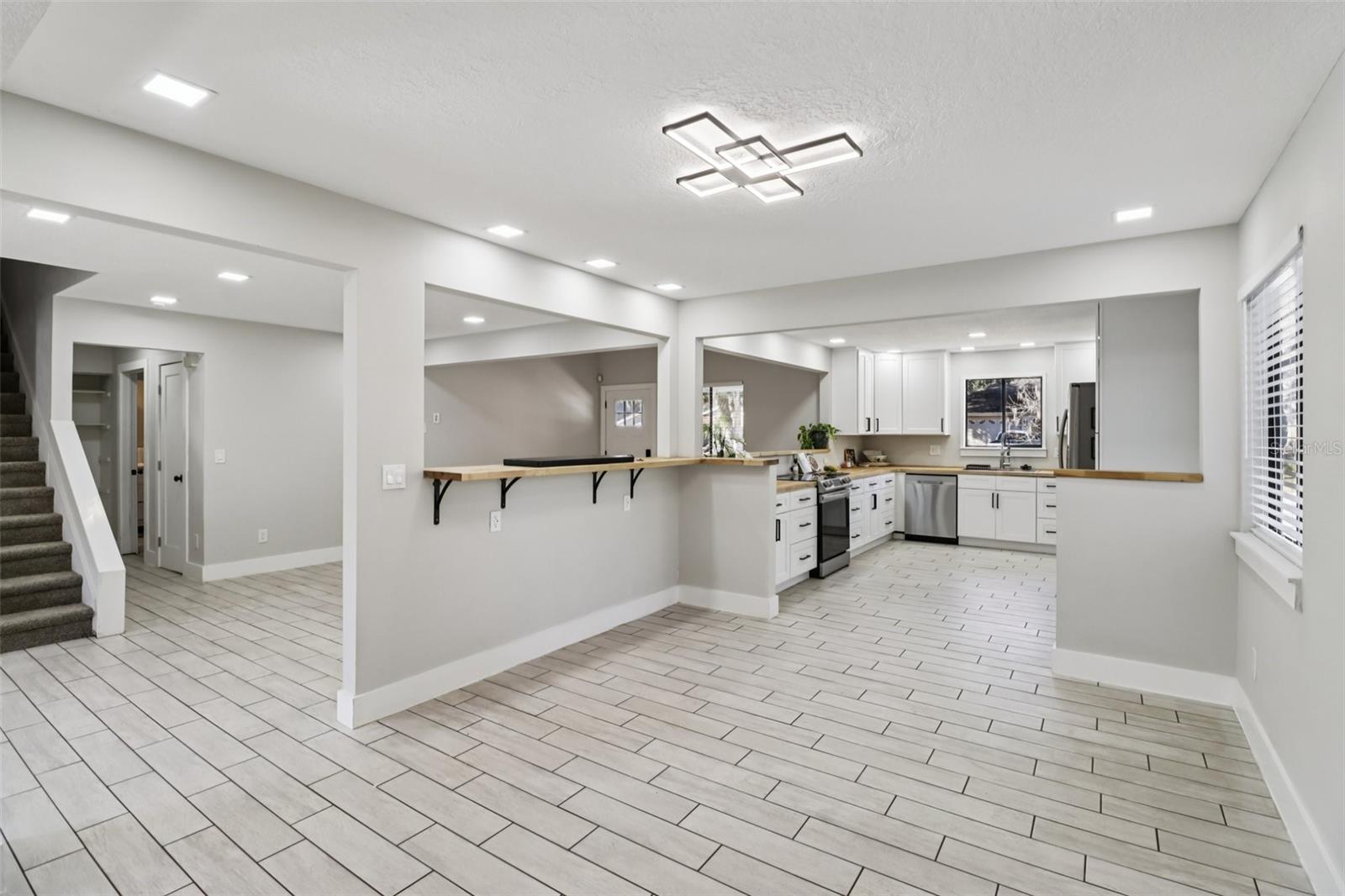 Image 14 of 53 For 2309 Kumquat Drive