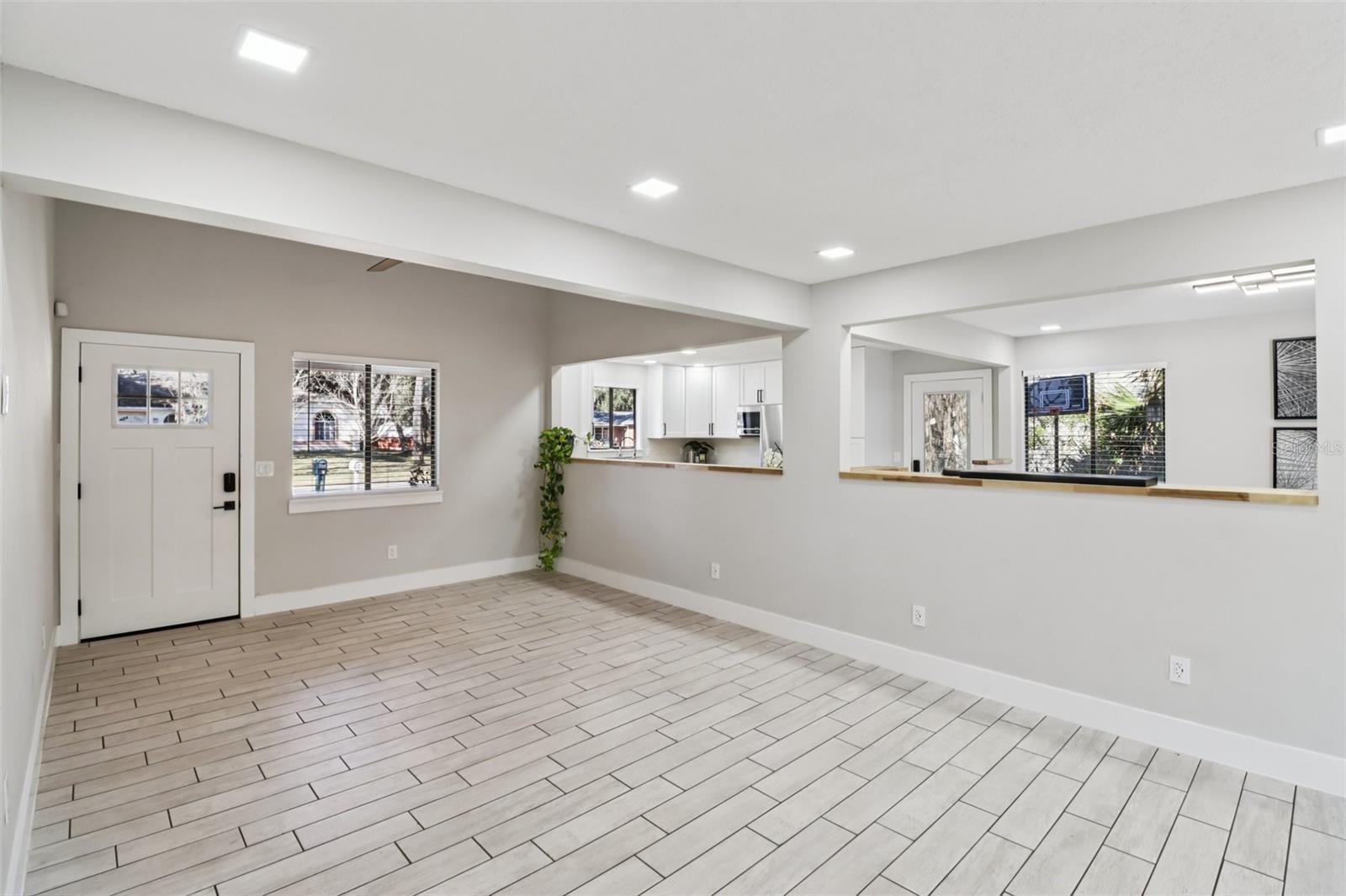 Image 6 of 53 For 2309 Kumquat Drive