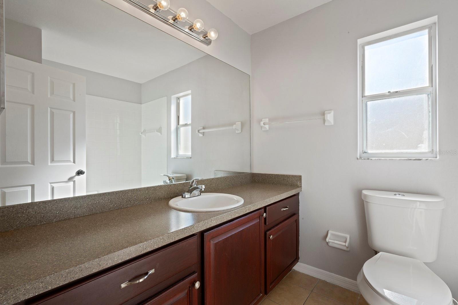 Image 19 of 24 For 1533 Sunset View Circle