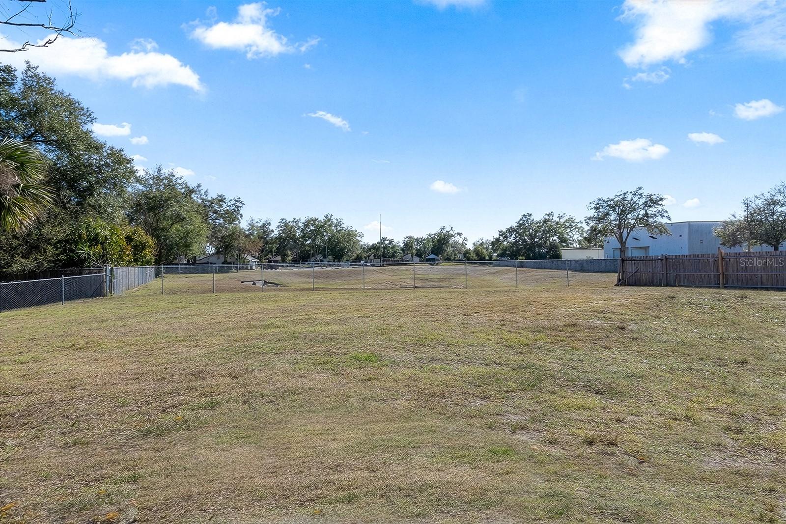 Image 22 of 24 For 1533 Sunset View Circle