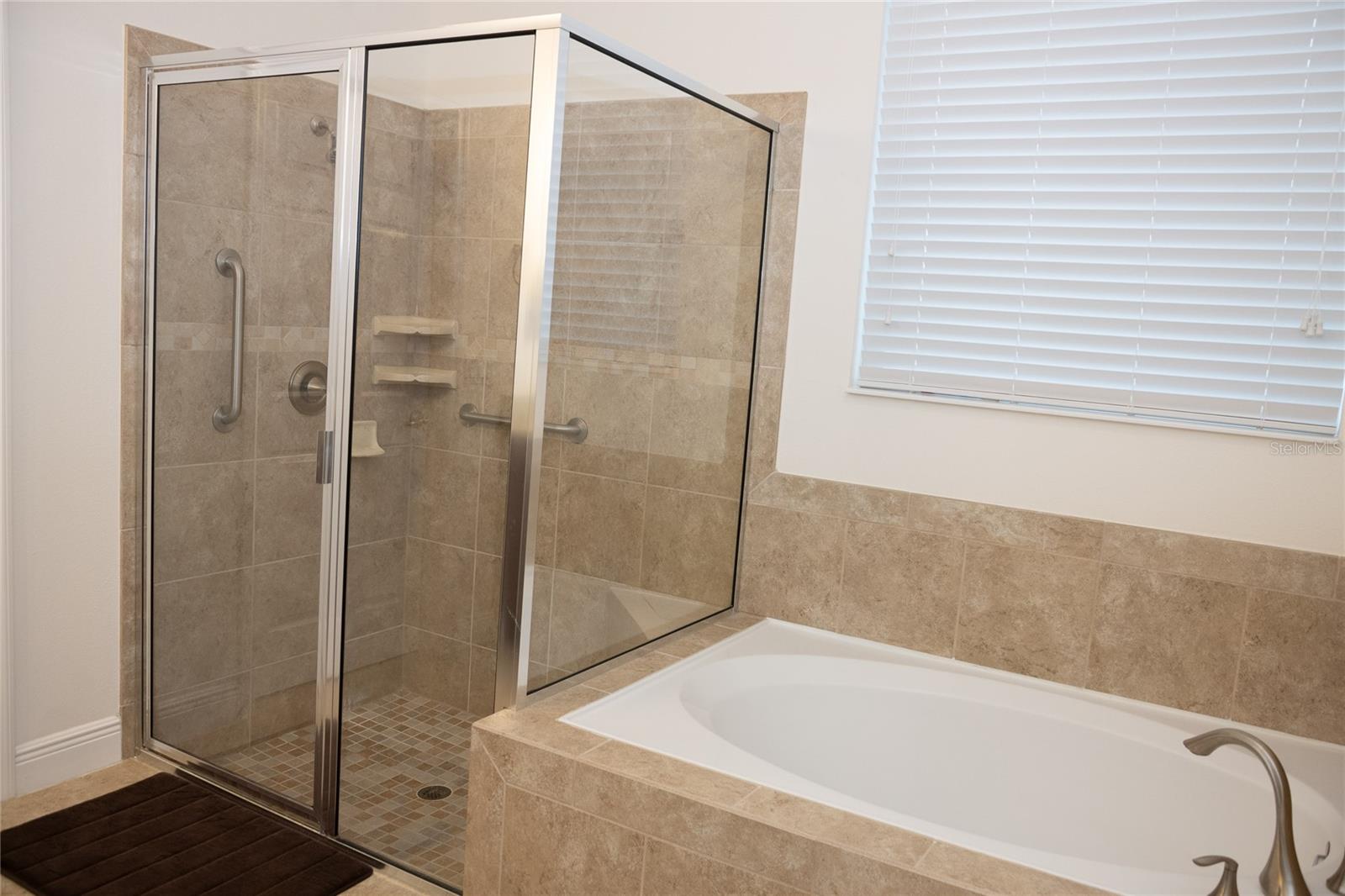 Image 24 of 57 For 9047 Reflection Pointe Drive