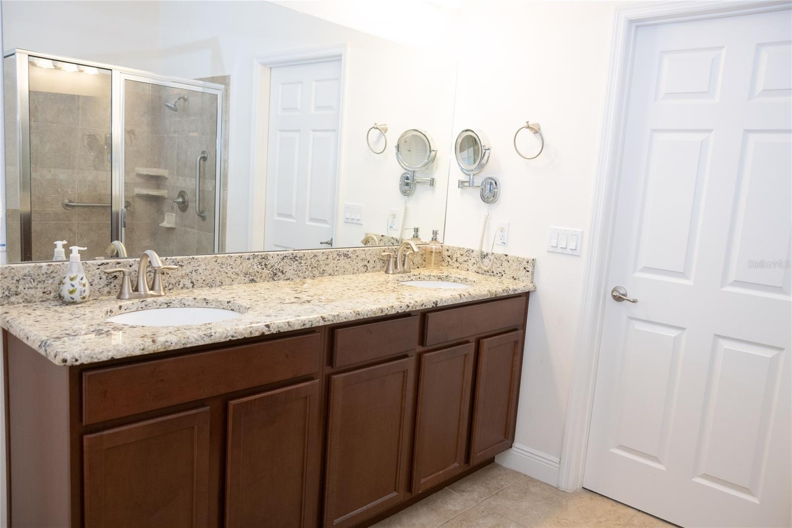 Image 25 of 57 For 9047 Reflection Pointe Drive