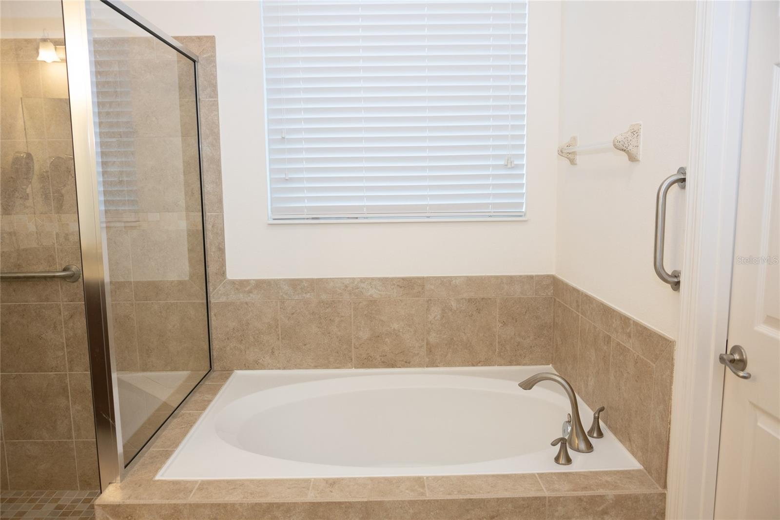 Image 26 of 57 For 9047 Reflection Pointe Drive