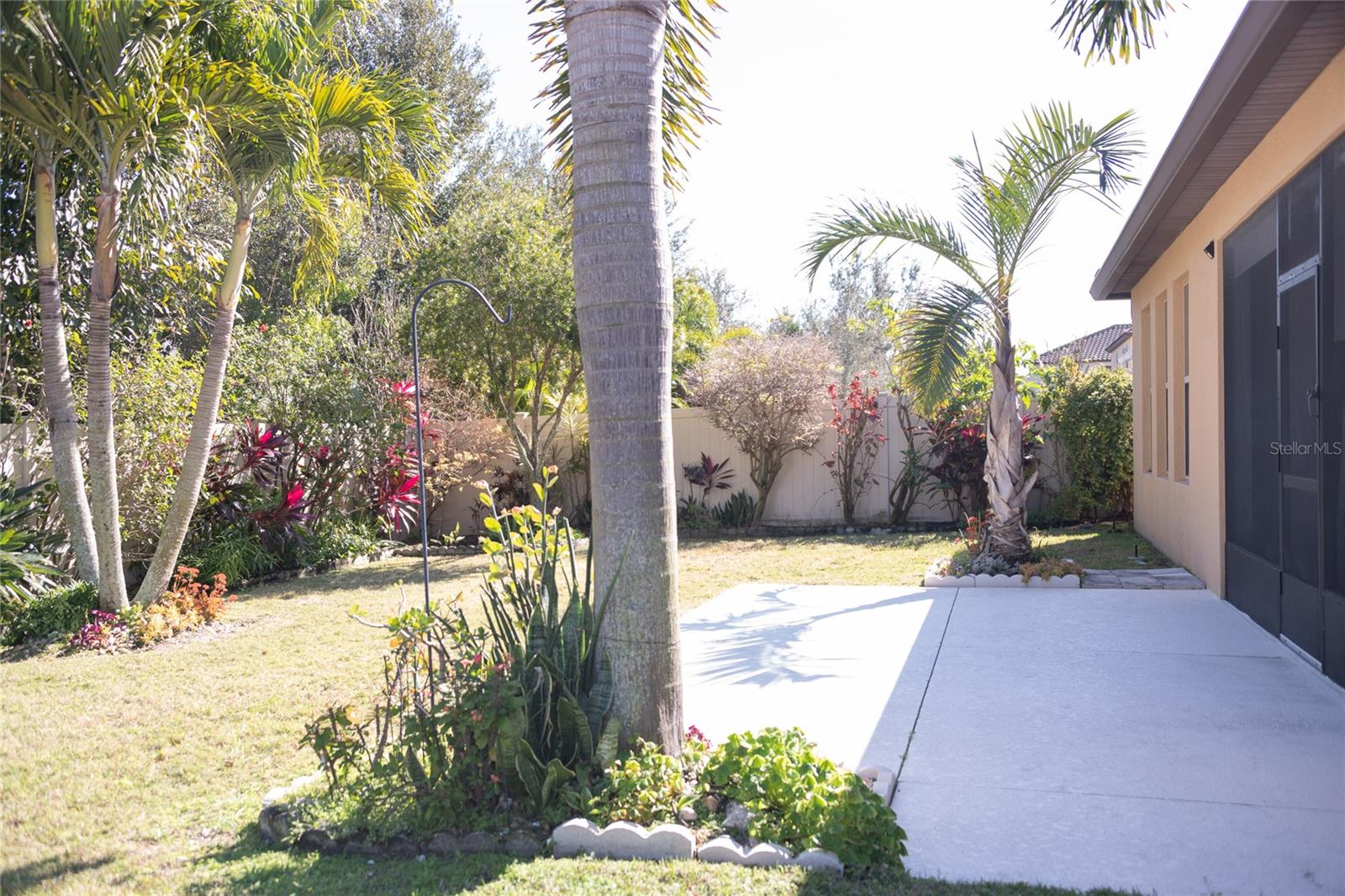 Image 51 of 57 For 9047 Reflection Pointe Drive