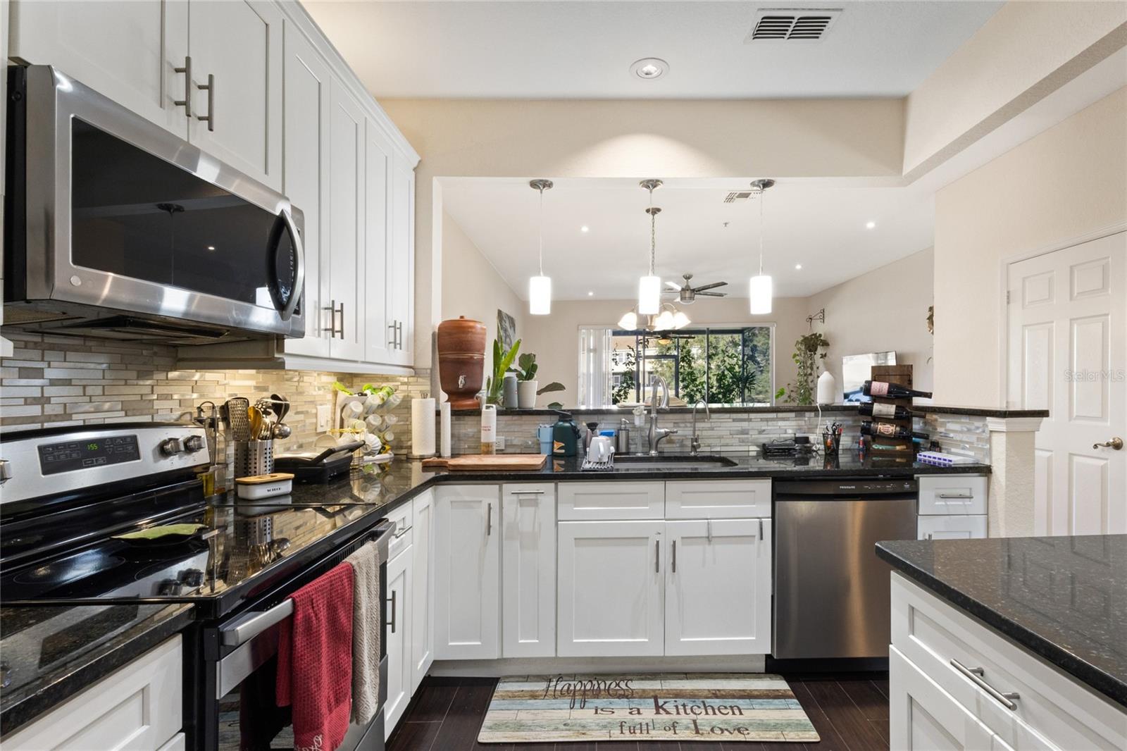 Image 13 of 36 For 6435 Ranelagh Drive 104