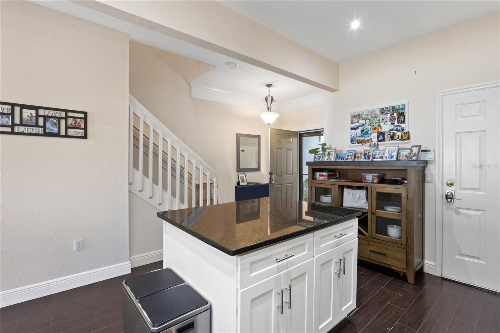 Image 15 of 36 For 6435 Ranelagh Drive 104