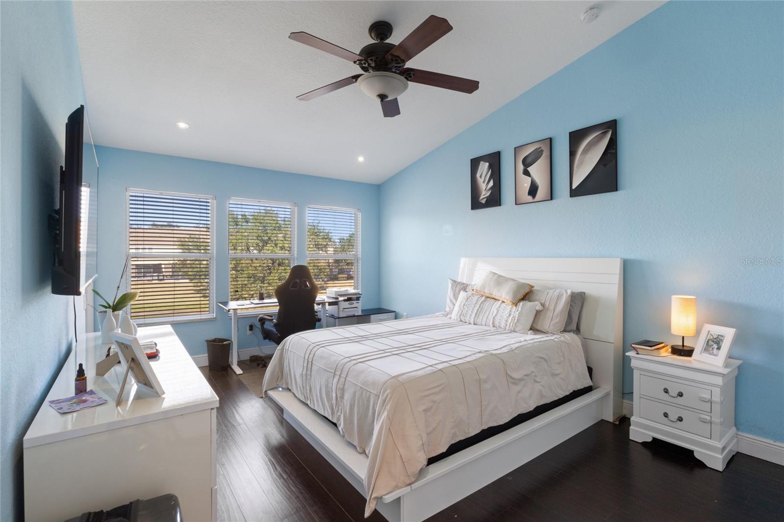 Image 16 of 36 For 6435 Ranelagh Drive 104