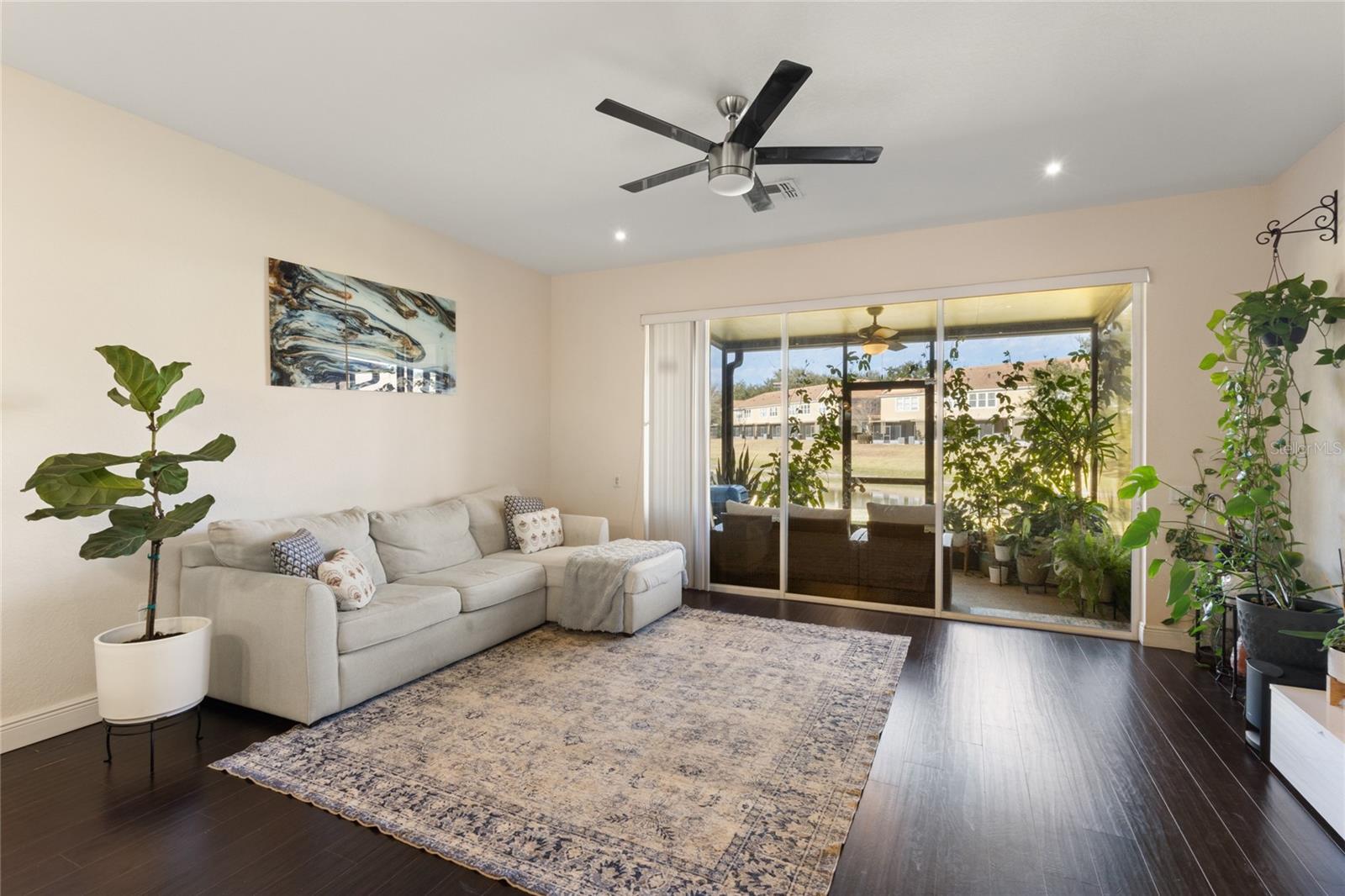 Image 5 of 36 For 6435 Ranelagh Drive 104