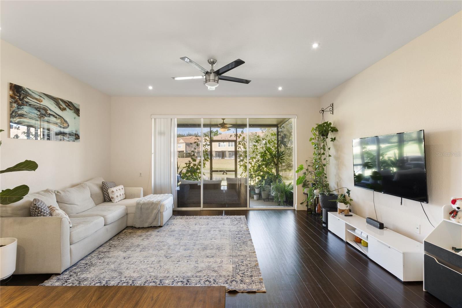 Image 6 of 36 For 6435 Ranelagh Drive 104