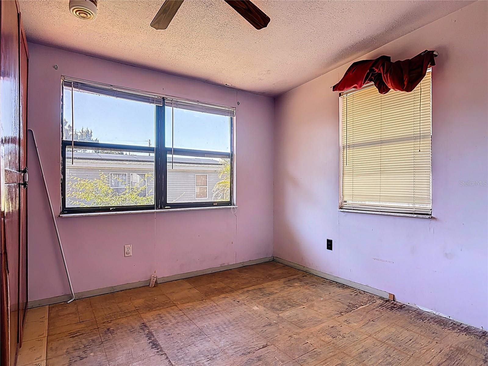 Image 18 of 48 For 13005 Florida Avenue