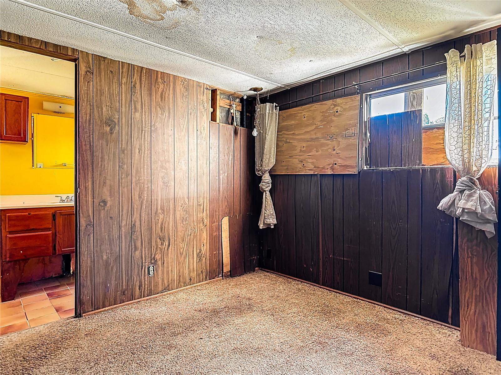 Image 23 of 48 For 13005 Florida Avenue