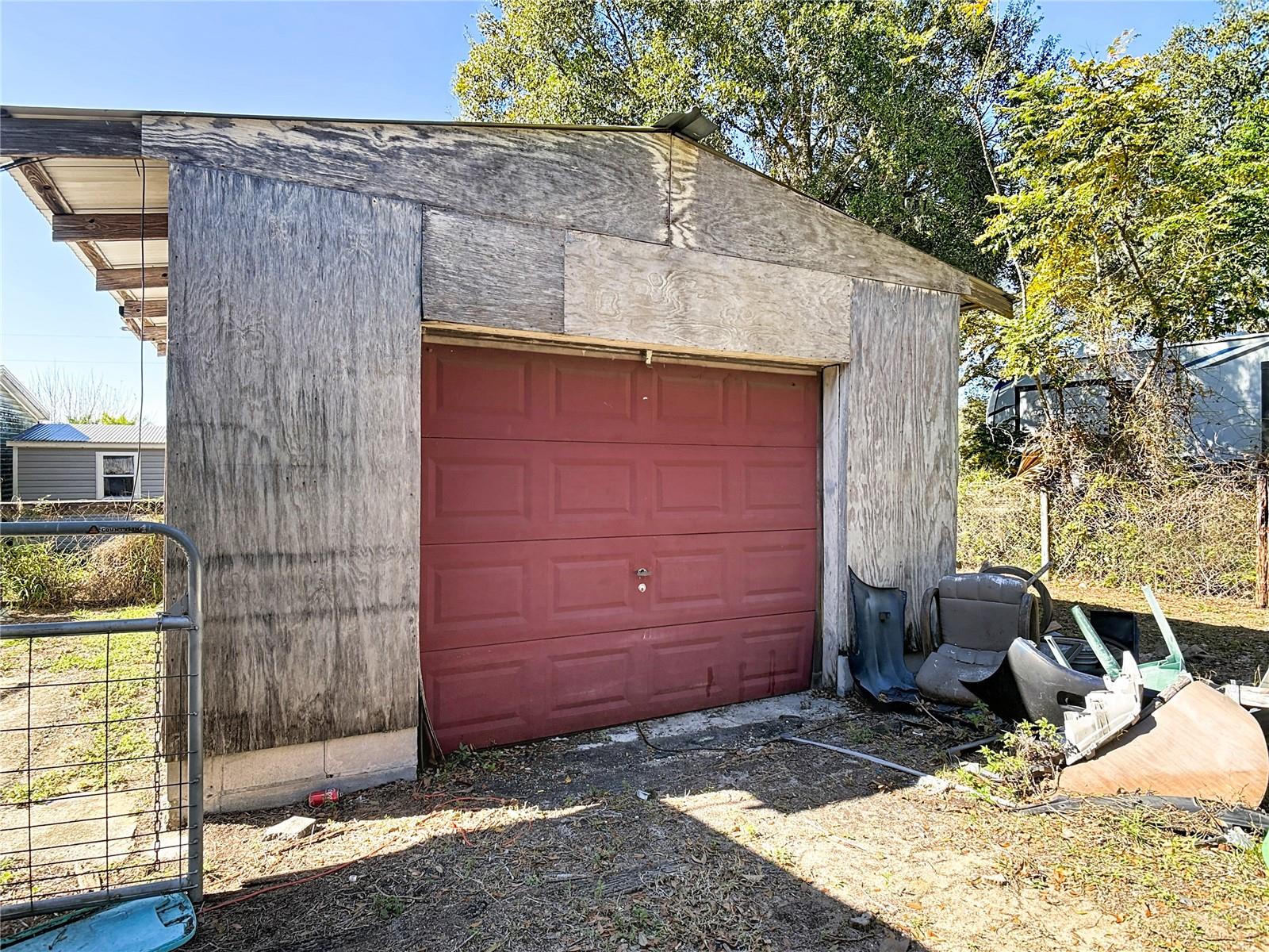 Image 35 of 48 For 13005 Florida Avenue