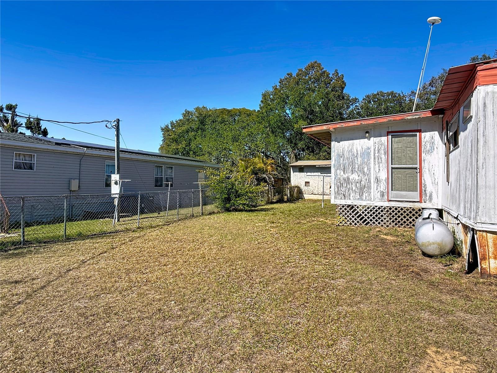 Image 36 of 48 For 13005 Florida Avenue