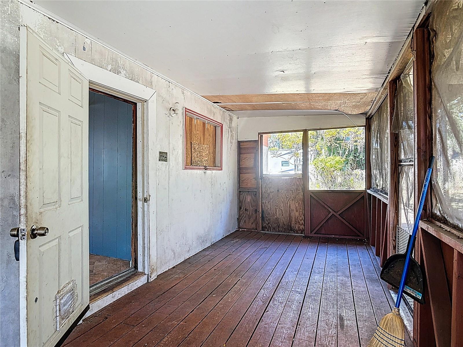 Image 7 of 48 For 13005 Florida Avenue