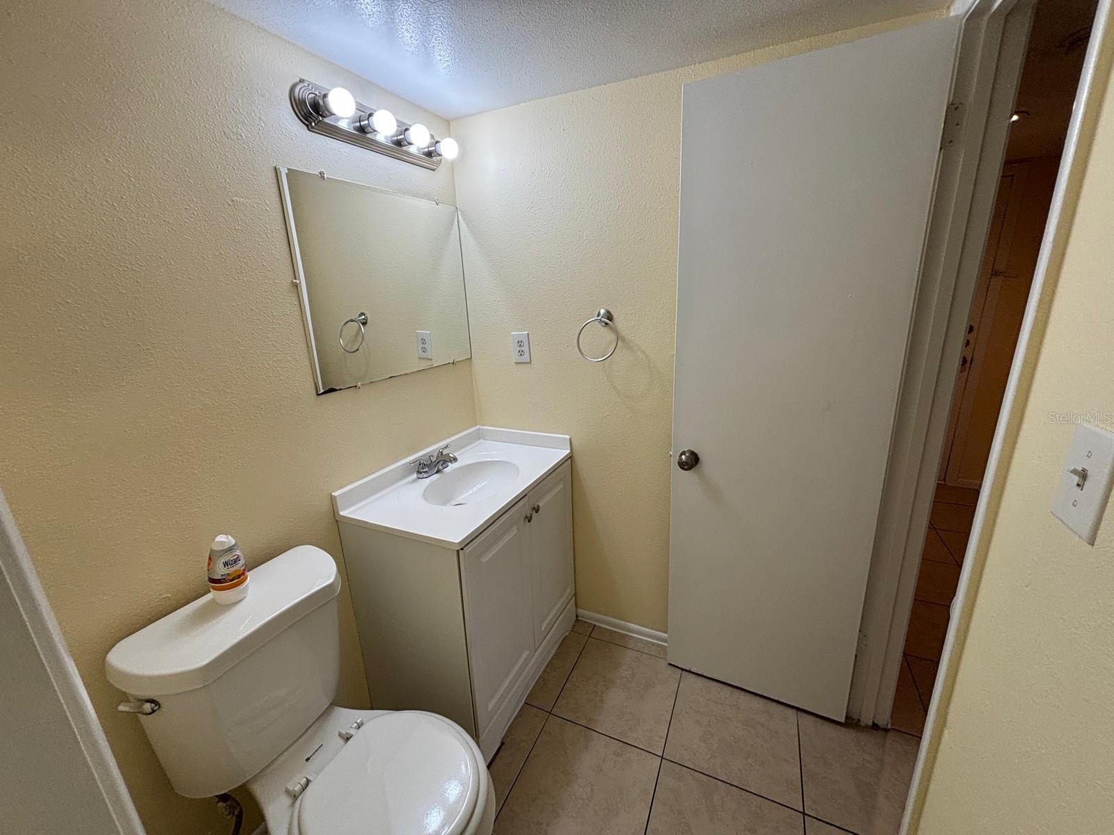 Image 10 of 15 For 1432 Holden Avenue 7