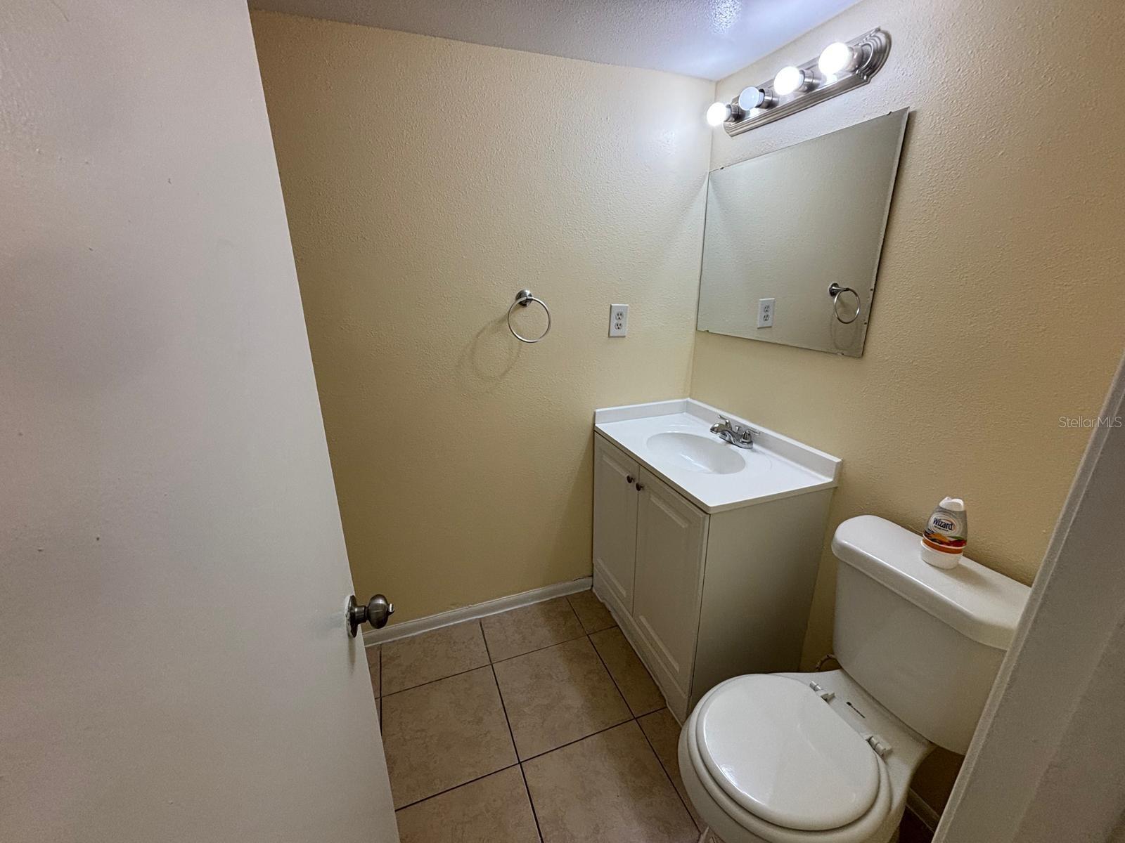 Image 7 of 15 For 1432 Holden Avenue 7