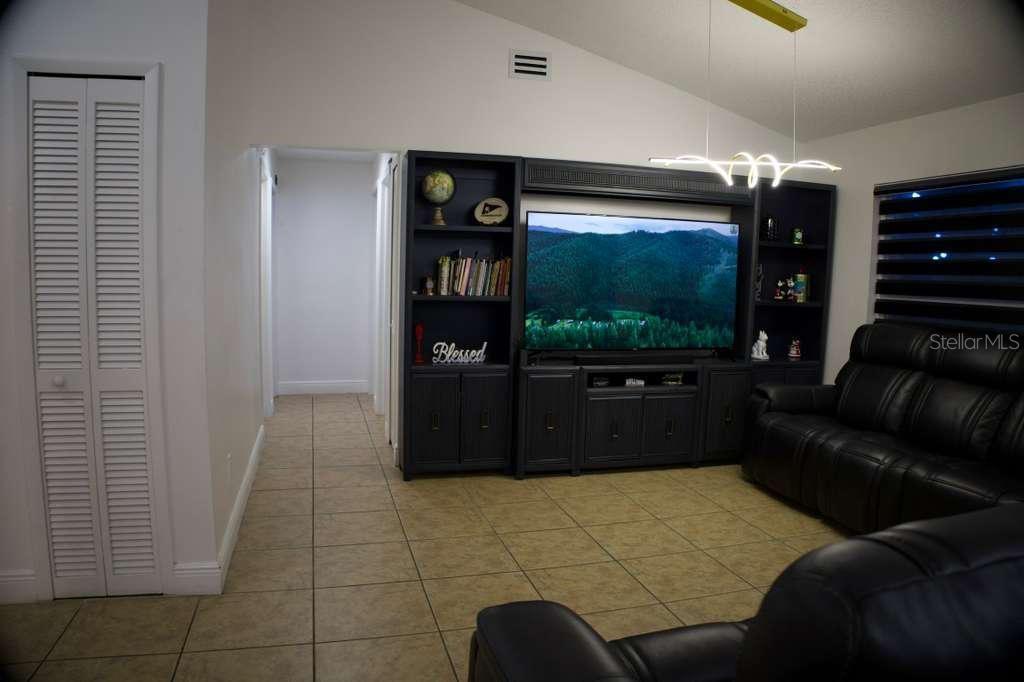 Image 37 of 60 For 2602 Birchwood Avenue