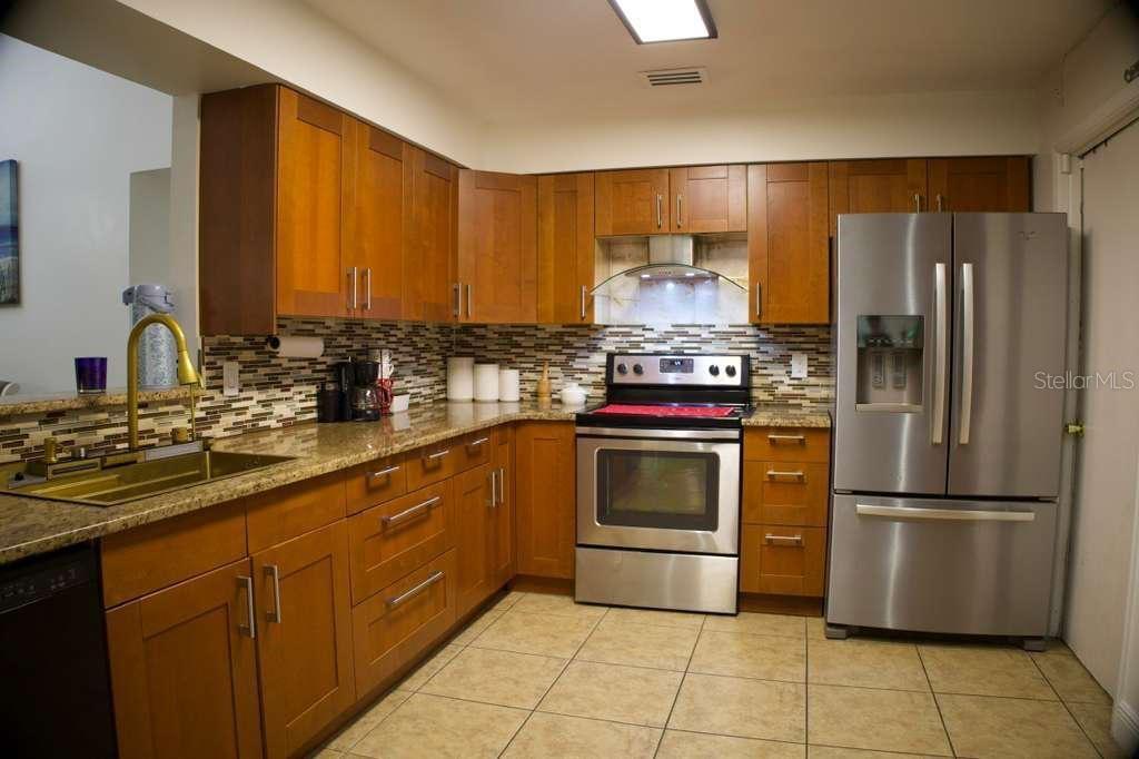 Image 41 of 60 For 2602 Birchwood Avenue