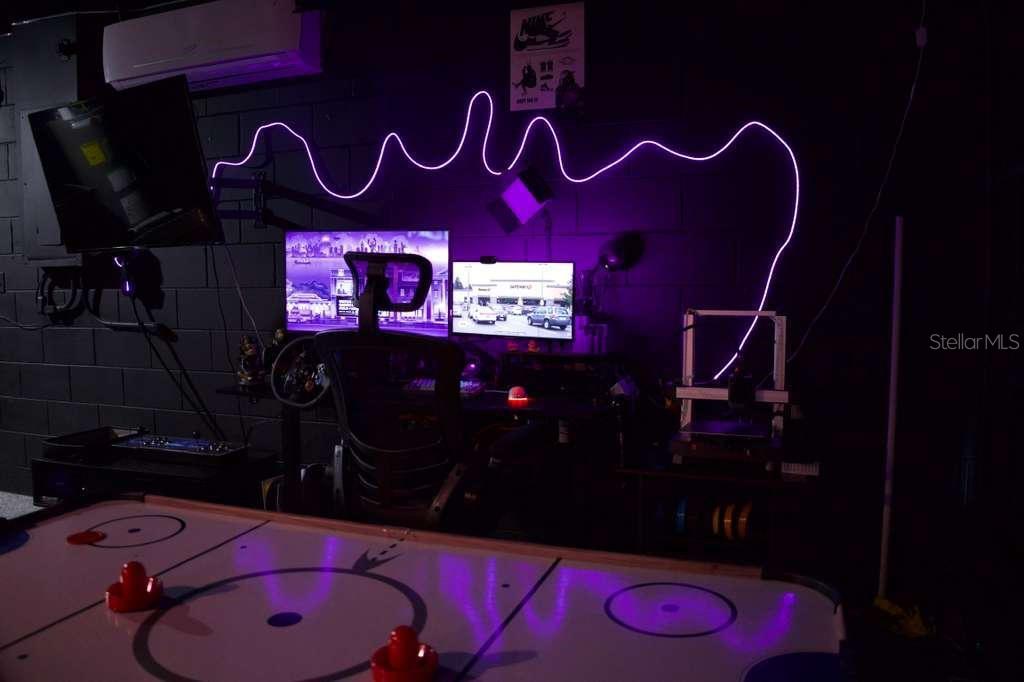 Image 47 of 60 For 2602 Birchwood Avenue