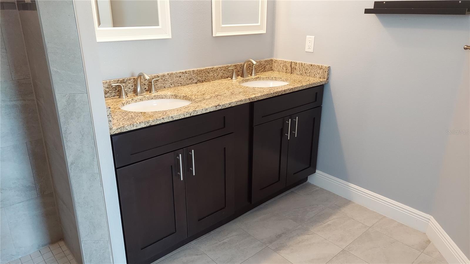 Image 16 of 29 For 12 Princeton Street