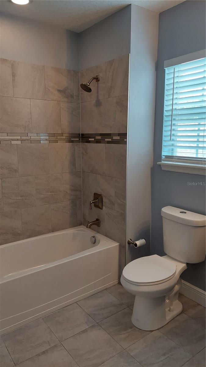 Image 22 of 29 For 12 Princeton Street