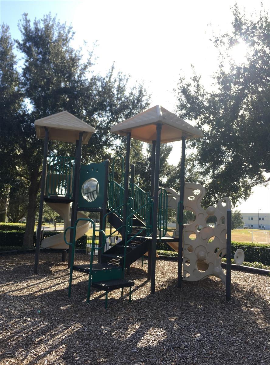 Image 29 of 29 For 11873 Verrazano Dr