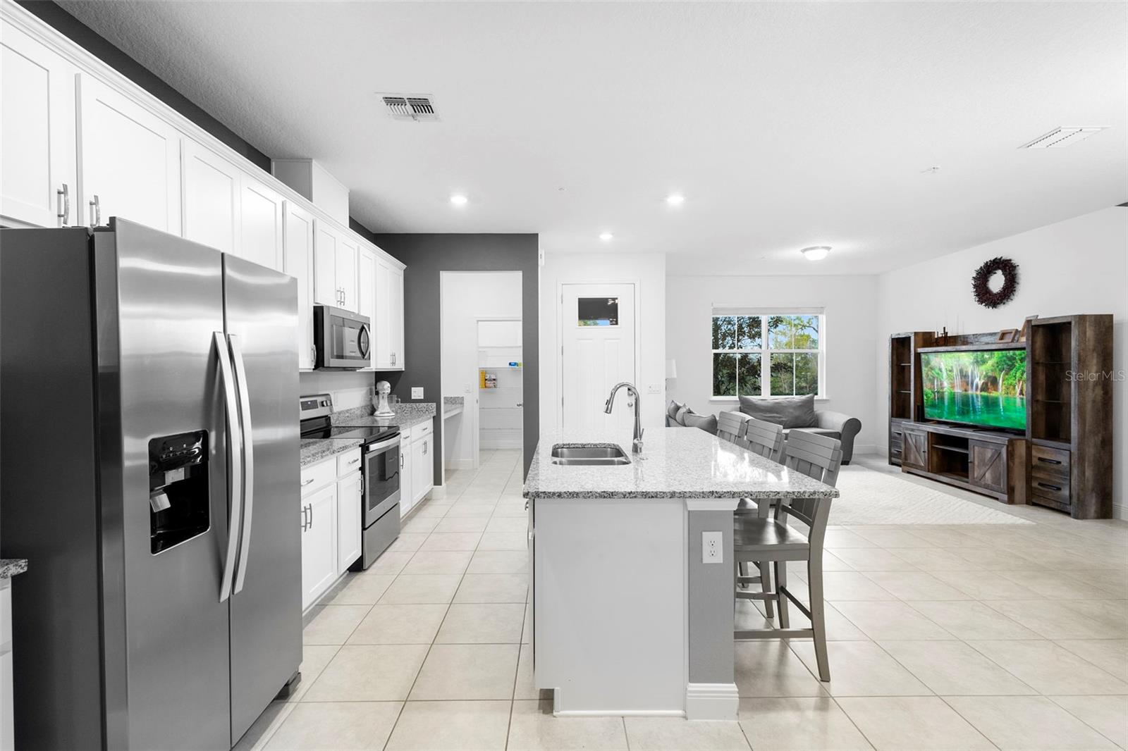 Image 4 of 35 For 14989 Apollo Bond Drive