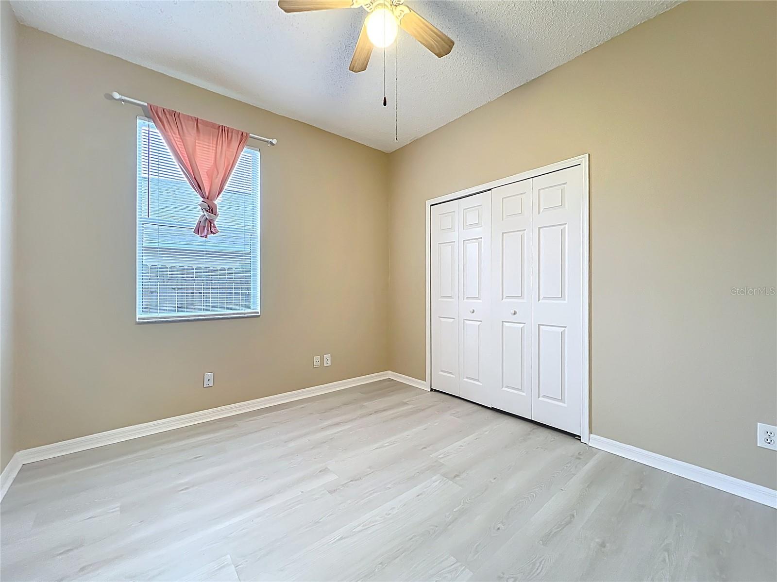 Image 39 of 62 For 14230 Sunriver Avenue