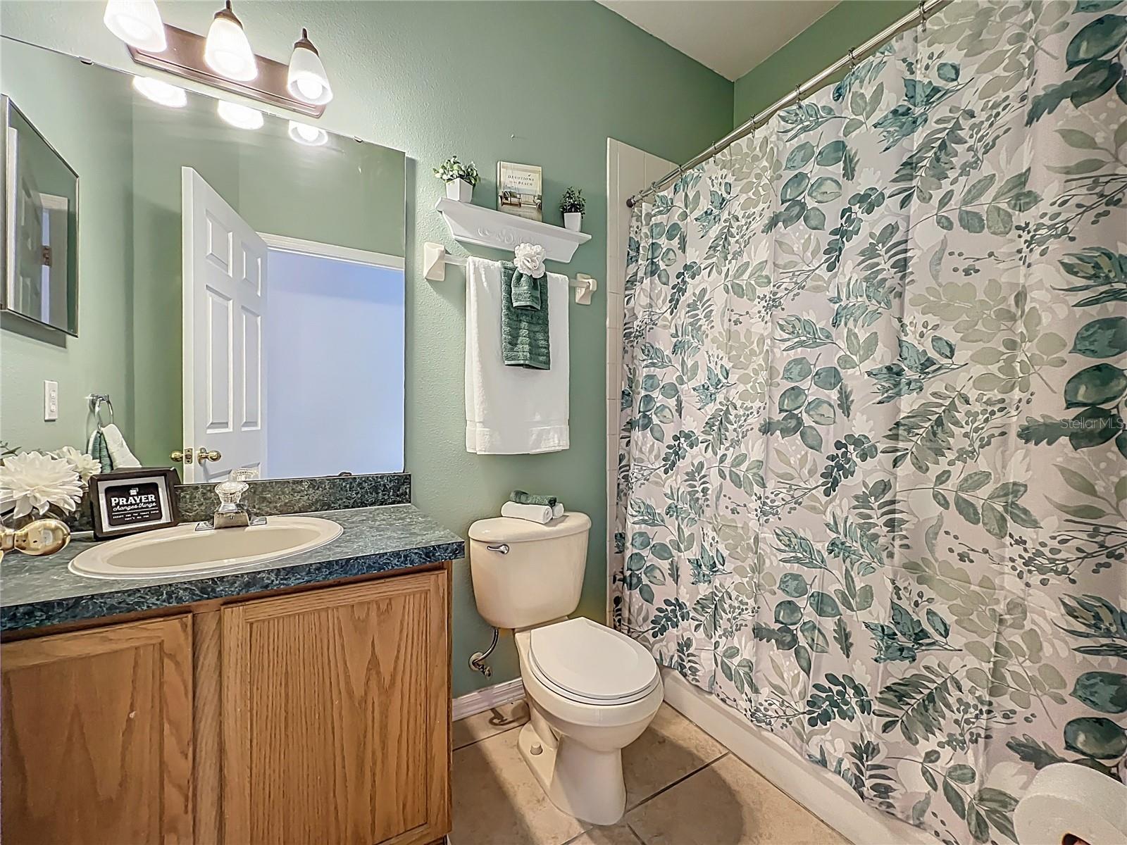 Image 41 of 62 For 14230 Sunriver Avenue