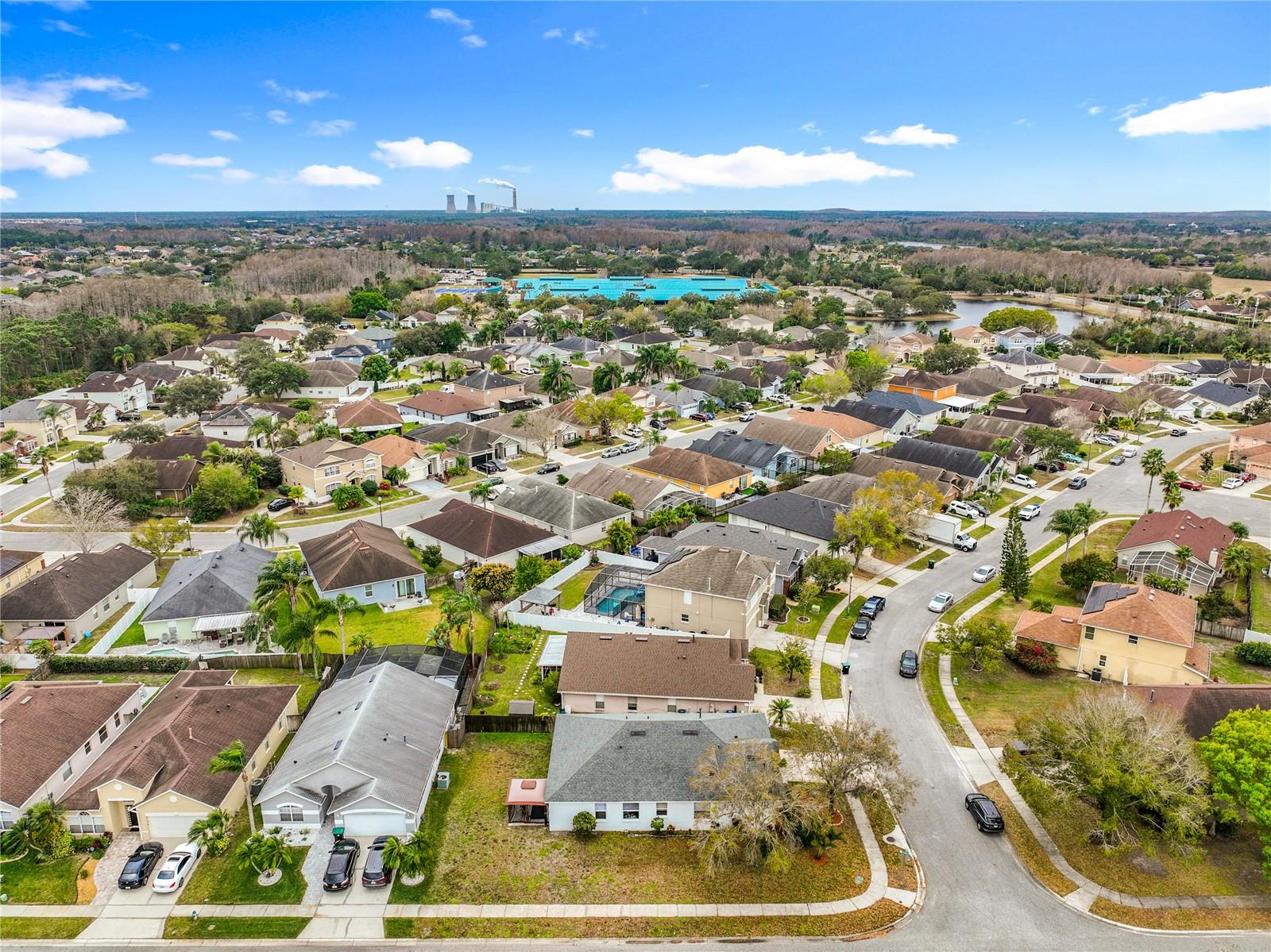 Image 50 of 62 For 14230 Sunriver Avenue