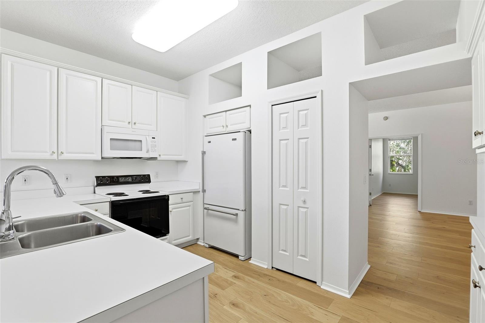 Image 19 of 44 For 104 Redtail Place