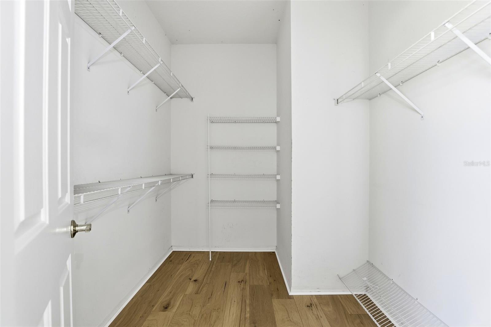 Image 29 of 44 For 104 Redtail Place