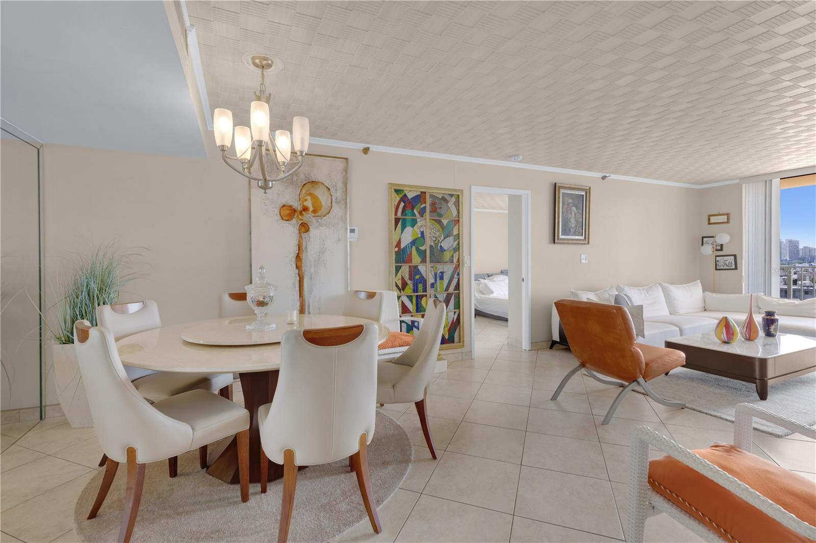 Image 15 of 24 For 290 174 Street 1006